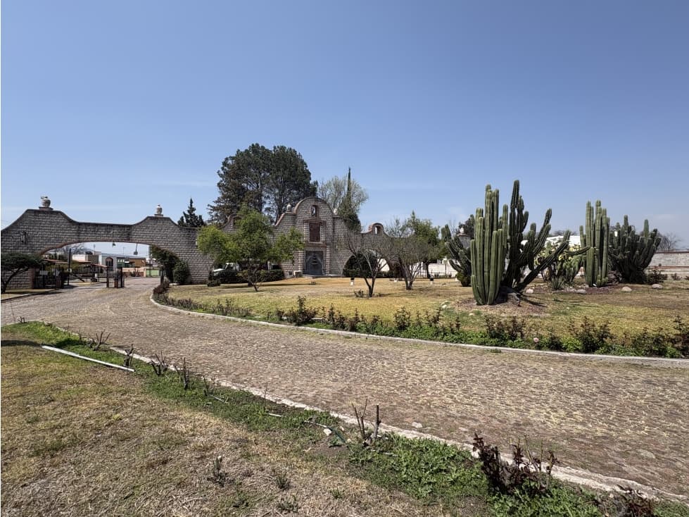 LOTE EN VENTA RESIDENCIAL HACIENDAS DE TEQUISQUIAPAN - 1