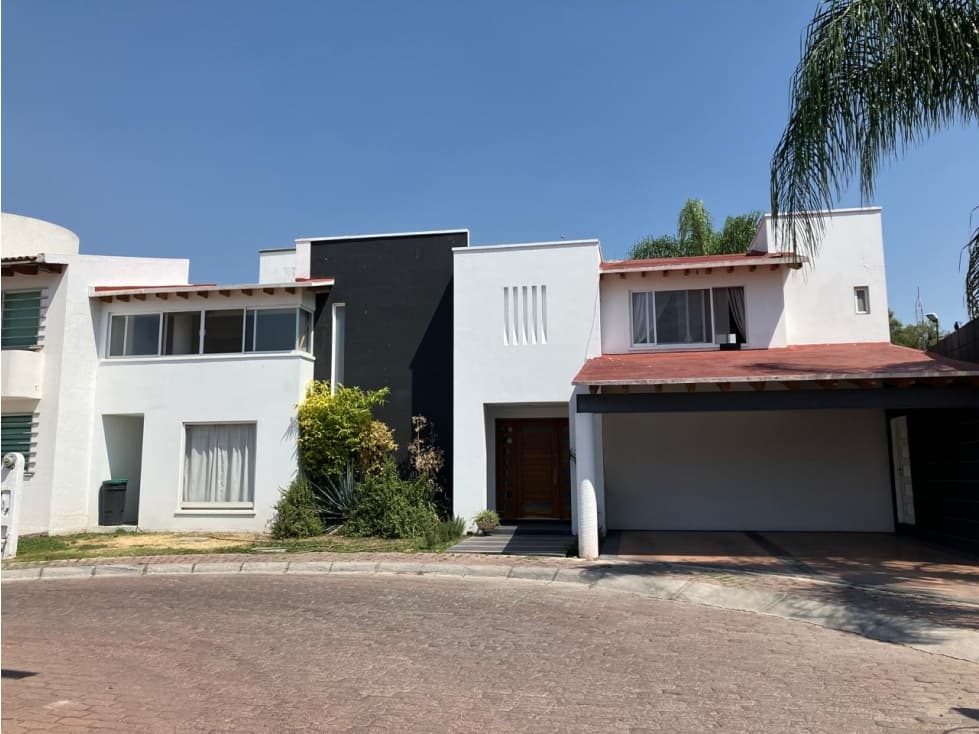 Venta amplia casa Residencial San Mateo Queretaro - 1