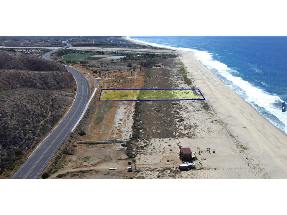 Lote frente de playa en Elias Calles - 1