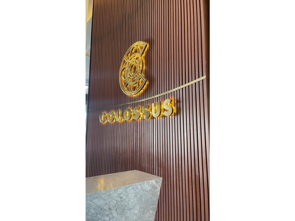 RENTA DE 2 SUITES EJECUTIVAS EN COLOSSUS - 1