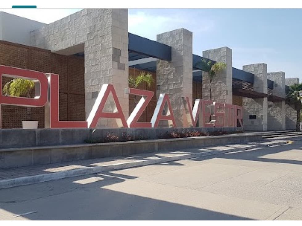 03273 LOCAL EN VENTA EN PLAZA VESTIR, AL SUR DE LA CD. AGUASCALIENTES - 1