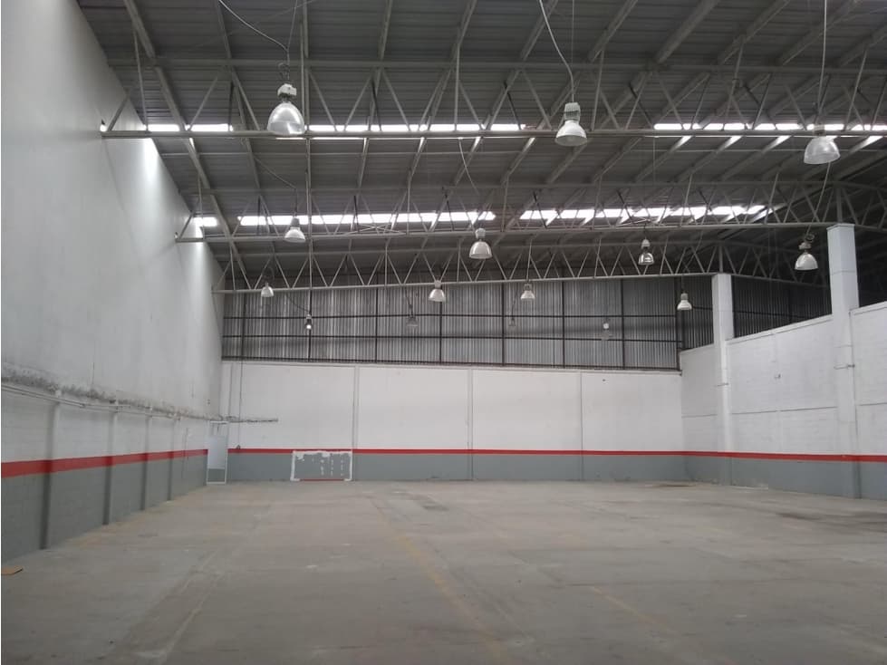BODEGA EN RENTA 861 m2 LERMA - TOLUCA EN PARQUE INDUSTRIAL - 1