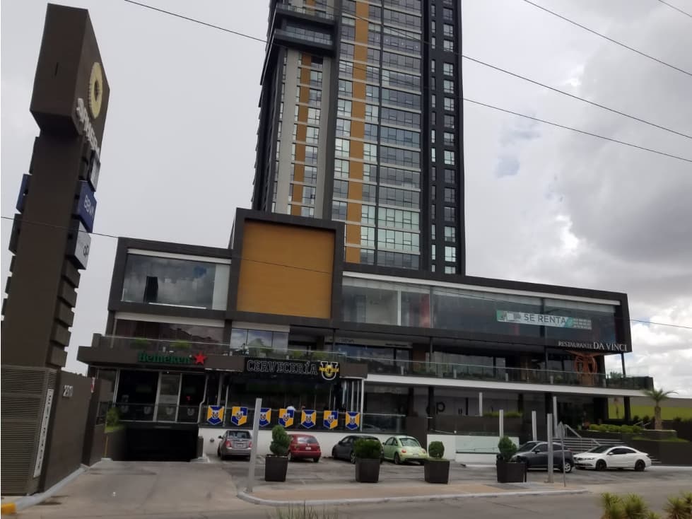 PLAZA COMERCIAL EN VENTA EN CHIHUAHUA EN LA MEJOR ZONA HOTELERA MAO - 1