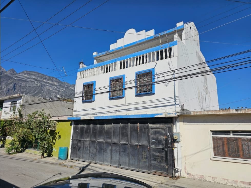 OFICINA / TALLER EN RENTA EN LA FAMA MST - 1
