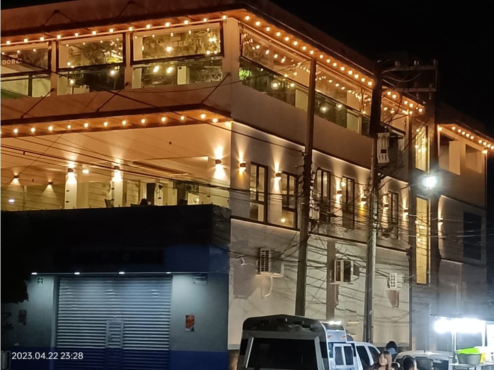 LOCAL COMERCIAL - 1