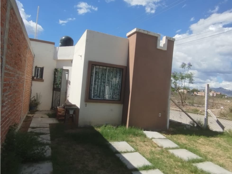 CASA VENTA EX HACIENDA DE FRANCO - 1