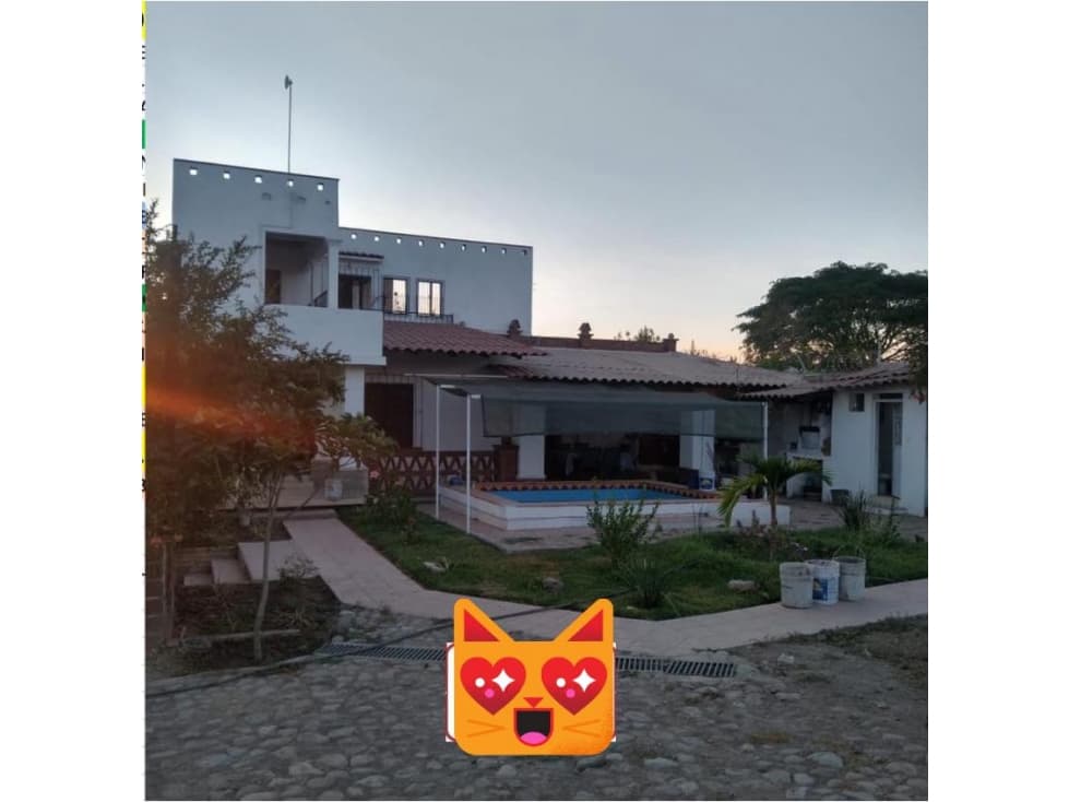 BELLISIMA CASA EN EL CHIVATO COLIMA, CERCA DE LA CARRETERA - 1