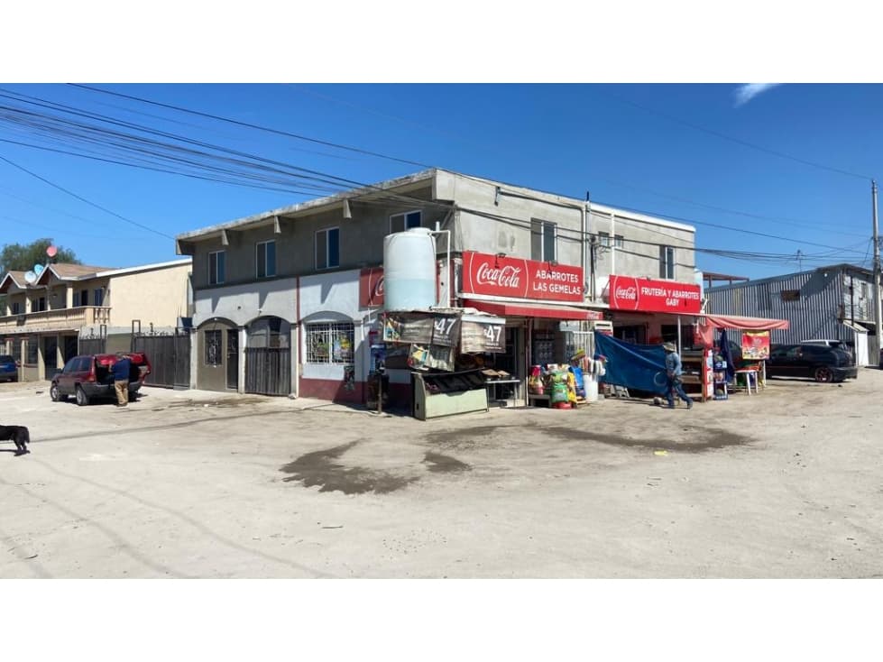 SE VENDE NEGOCIO EN ESQUINA A UNA CUADRA DEL BOULEVARD 2000 TIJUANA - 1