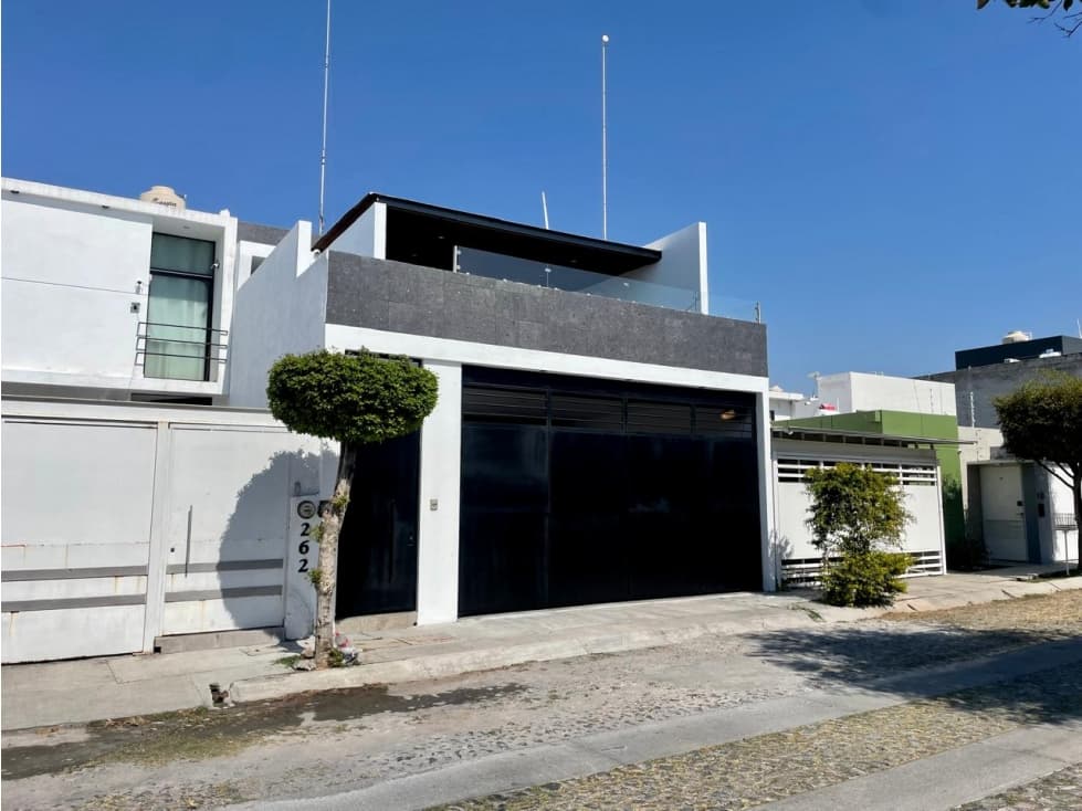 SE RENTA CASA RINCON DEL COLIBRI COLIMA DE DOS PLANTAS Y 4 RECAMARAS - 1