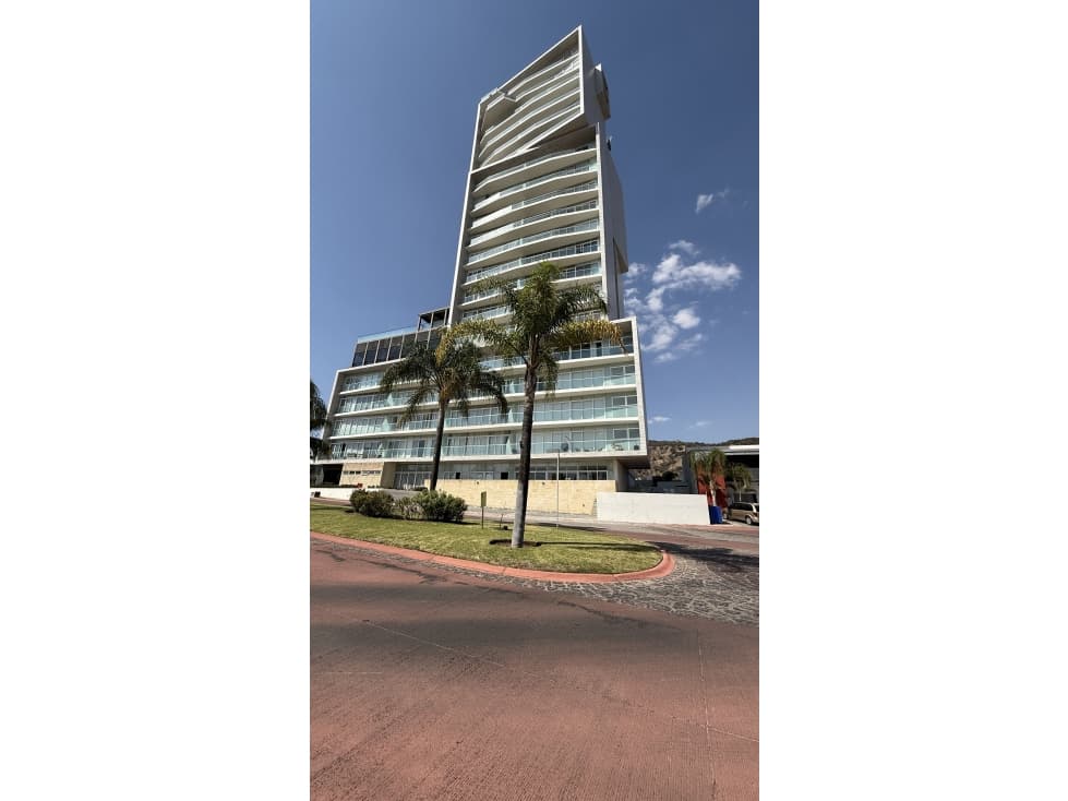 DEPARTAMENTO 202 EN VENTA EN TORRE HISPANIA FRACC. LA RIOJA - 1