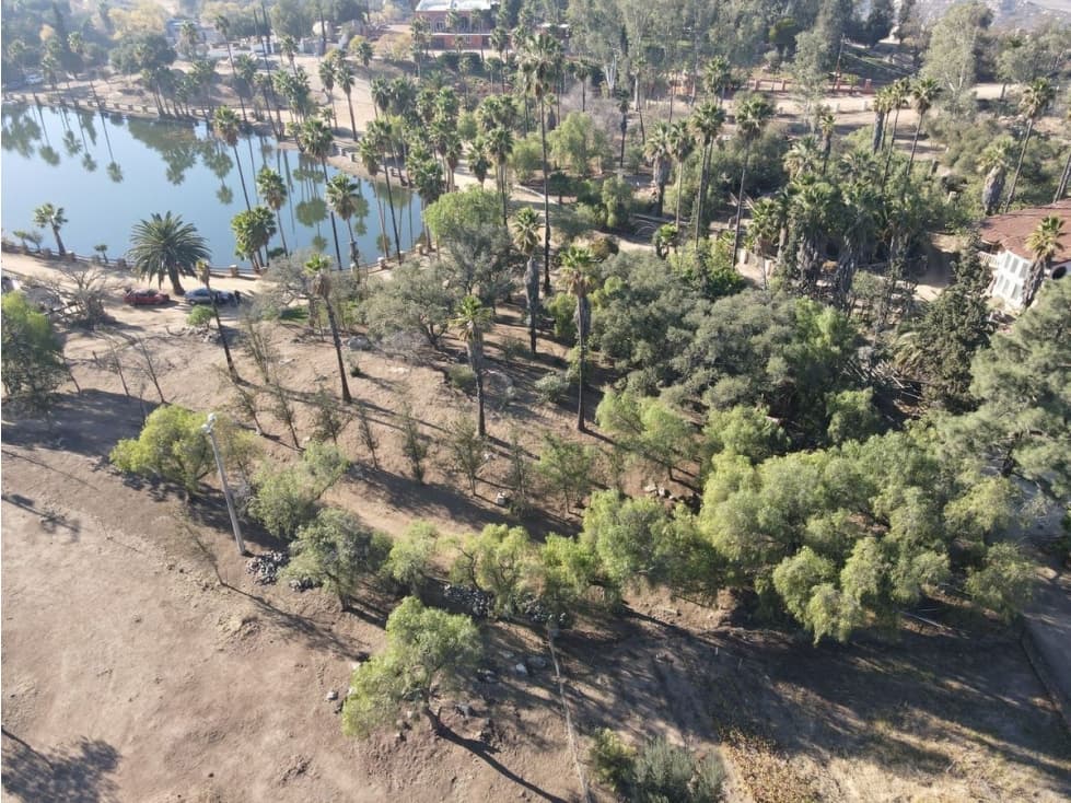 OFERTA TERRENO EN VENTA FRENTE AL LAGO EN RANCHO TECATE RESORT - 1