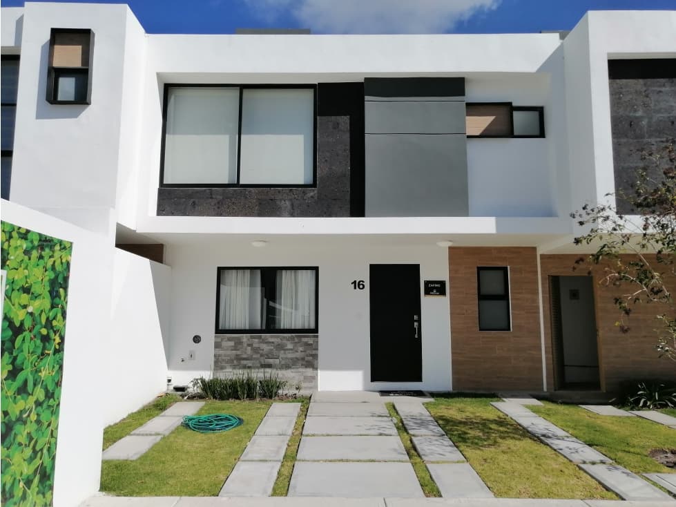 CASA EN VENTA CON ROOF EN ZAKIA EL MARQUES QUERETARO GAA - 1