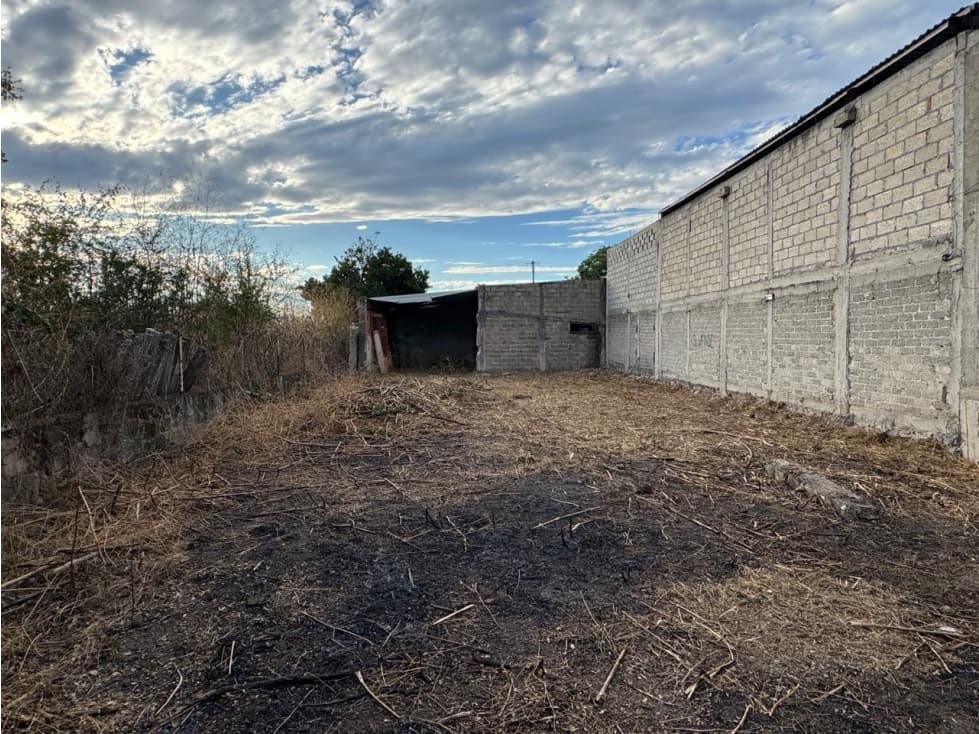 TERRENO EN VENTA A UN COSTADO DE SKYDIVE TEQUES - 1