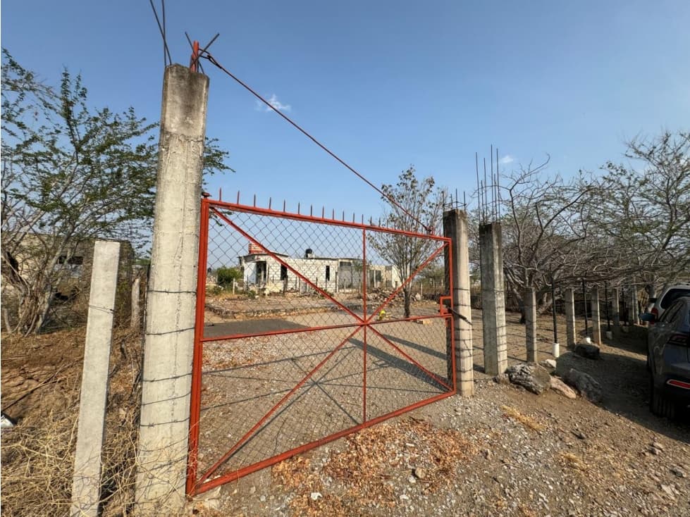 TERRENO EN VENTA CON VISTA AL LAGO "BEL." - 1