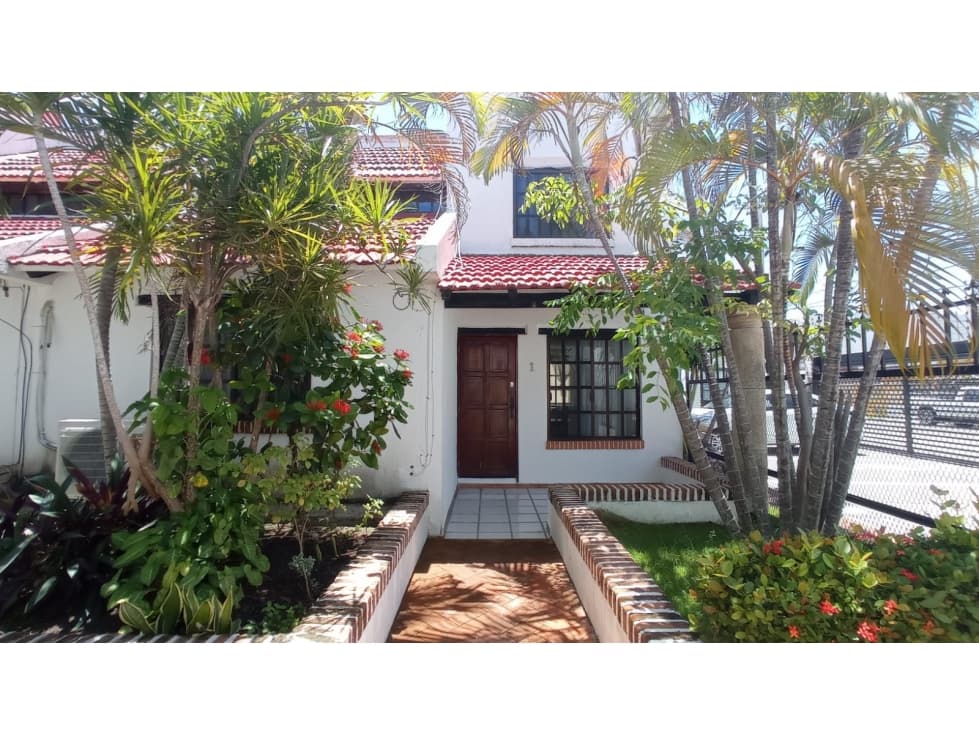Casa en renta en privada campirana, Ciudad del Carmen. - 1