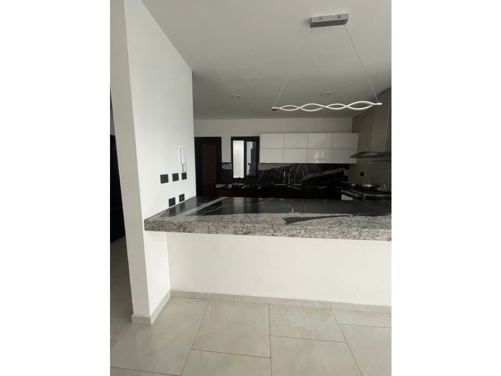 CASA EN RENTA EN VILLA BRISA, JUNTO A PLAZA ALTABRISA. - 1