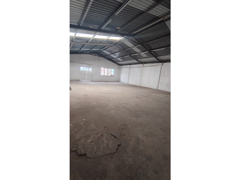 Bodega en renta o venta en cerrada pedro fuentes, Villahermosa. - 1