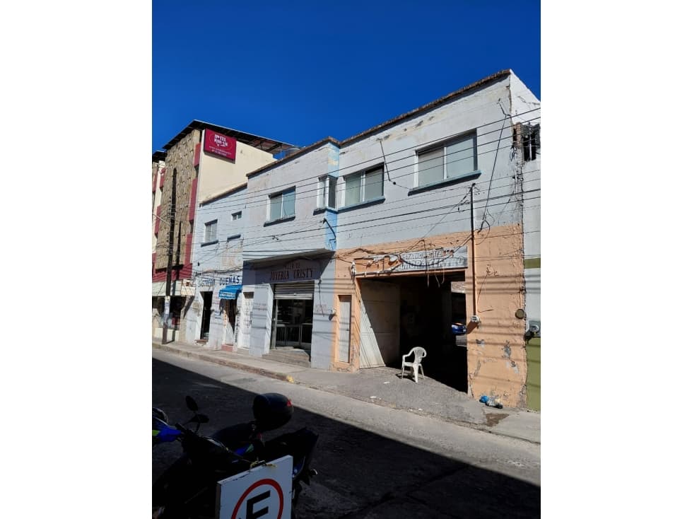 GRAN PROPIEDAD EN VENTA O RENTA AMADO NERVO, 822.55 m² ZAMORA, MICH - 1