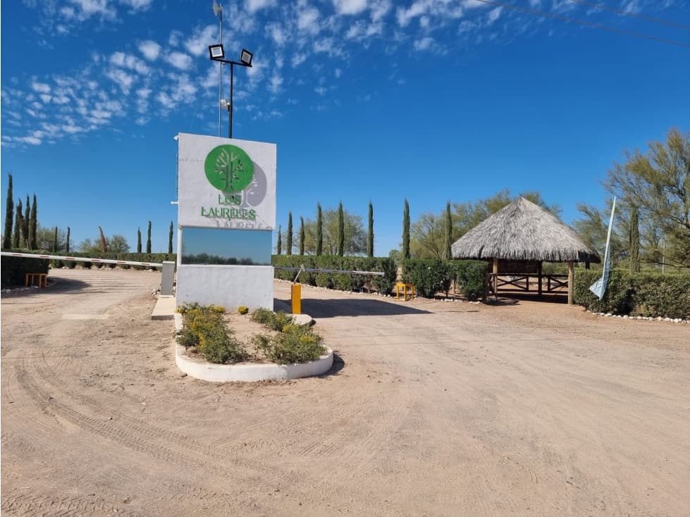 SE VENDE TERRENO CAMPESTRE EN LOS LAURELES - 1