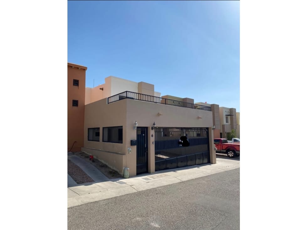 SE VENDE CASA EQUIPADA EN SANTA BERBARA RESIDENCIAL - 1