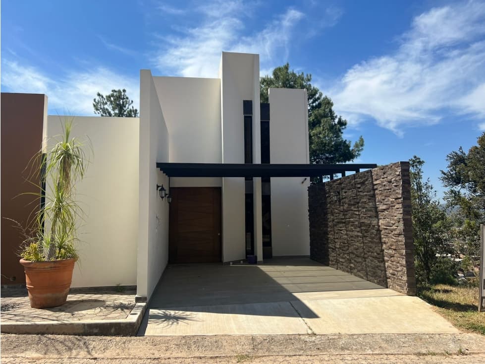 Casa en Venta Pátzcuaro Fraccionamiento Privado - 1