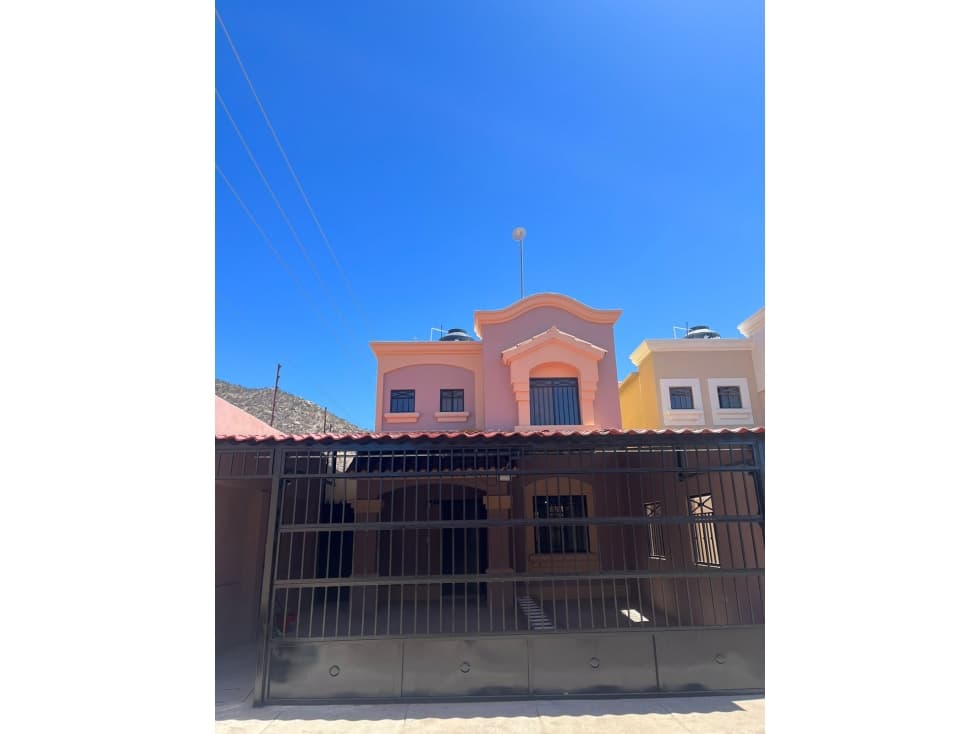 SE RENTA CASA EN FRESNOS RESIDENCIAL - 1