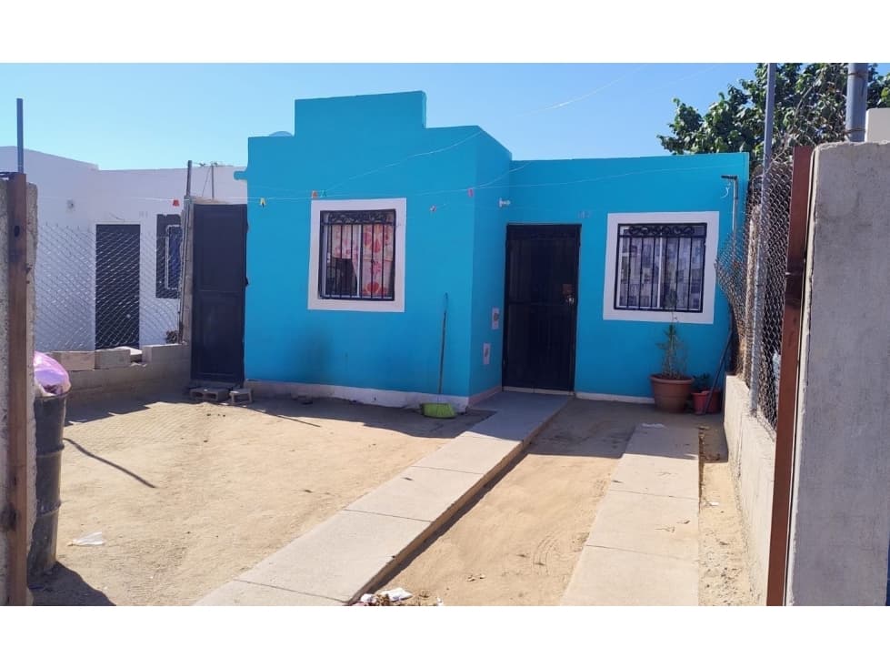 CASA EN VENTA PUEBLO DEL SOL - 1