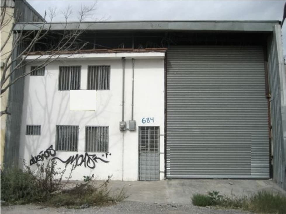 BODEGA EN RENTA EN SANTA CATARINA - 1