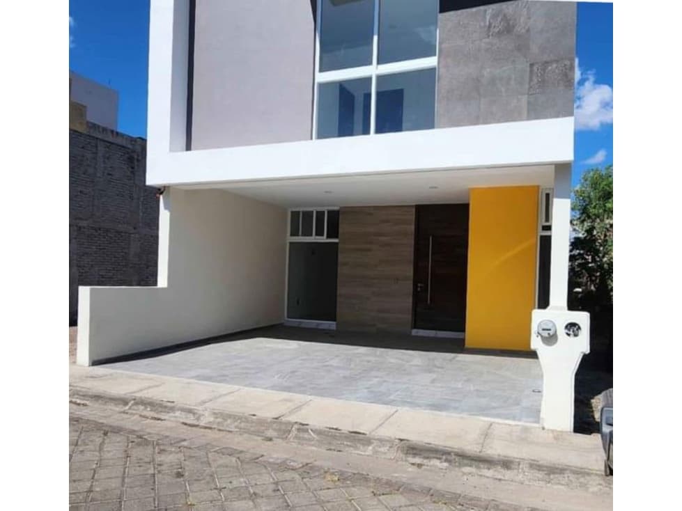 CASA EN VENTA EN ZAMORA FRACC VILLA DE SAN ANTONIO - 1