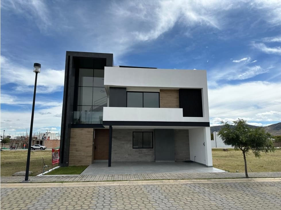 Casa En Venta En Parque Chiapas Lomas De Angelopolis - 1