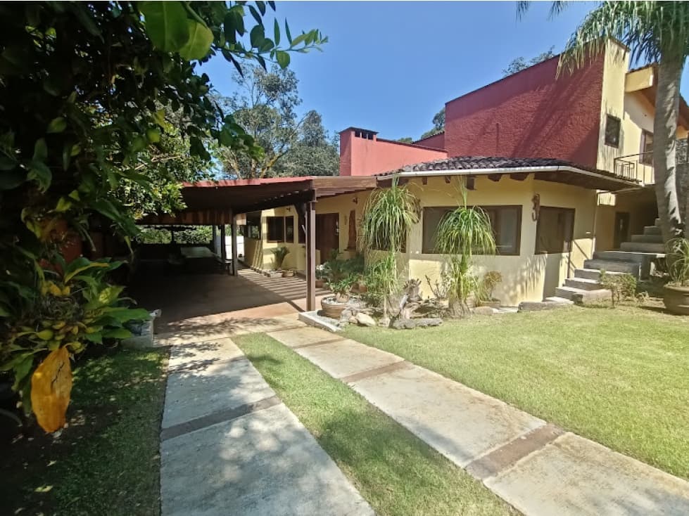 CASA EN RENTA AVANDARO, VALLE DE BRAVO - 1