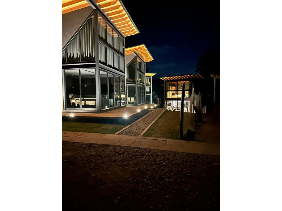 SUITE EN VENTA EN VALLE DE BRAVO, ACATITLÁN FRACCIONAL P - 1