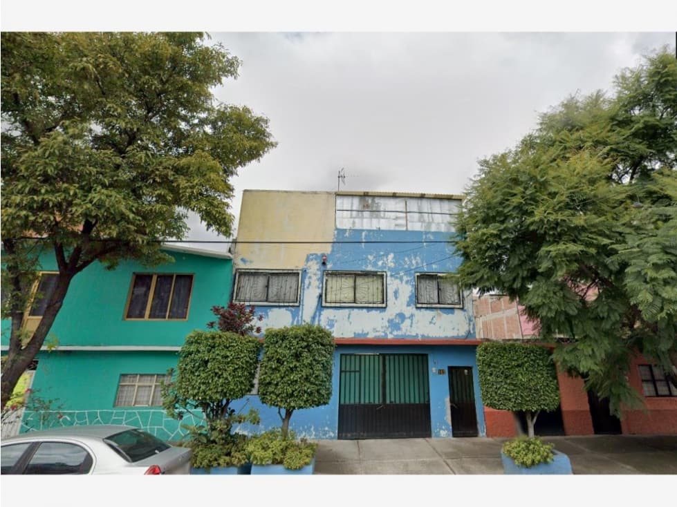 Casa en Remate en Agricola Oriental, Iztacalco, Ciudad de México - 1