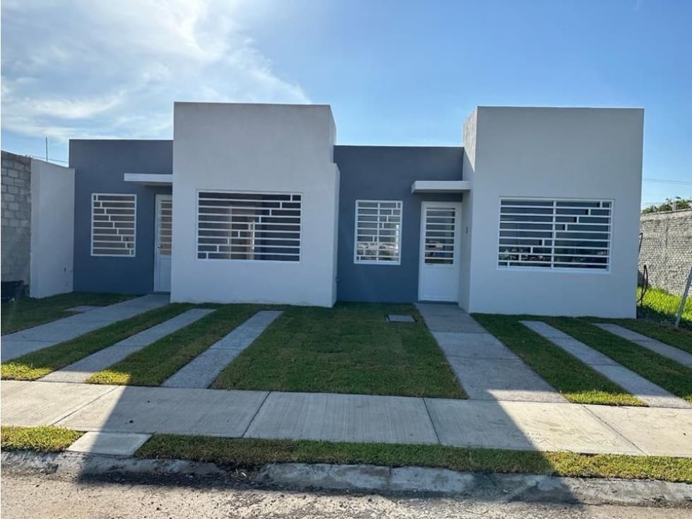 Casa en venta en naranjos de Castilla - 1