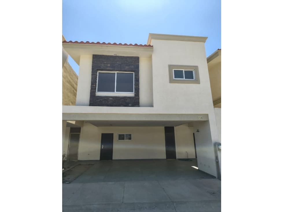 Hermosa Casa con Entrega Inmediata en Cantabria, Culiacán - 1