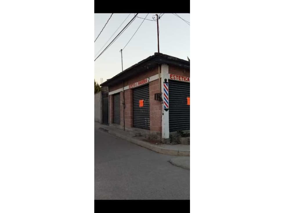 Venta de casa con 2 locales Unid. Morelos, Xochitepec - 1