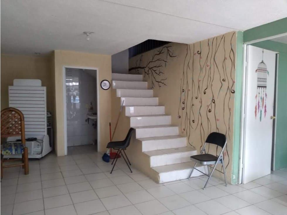 RENTA LOCAL COMERCIAL EN PLAZA PREMIER 2 NIVELES - 1