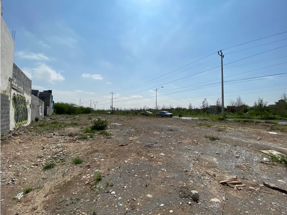Terreno Comercial  en Venta. Sobre Avenida, Escobedo, Nuevo León. - 1
