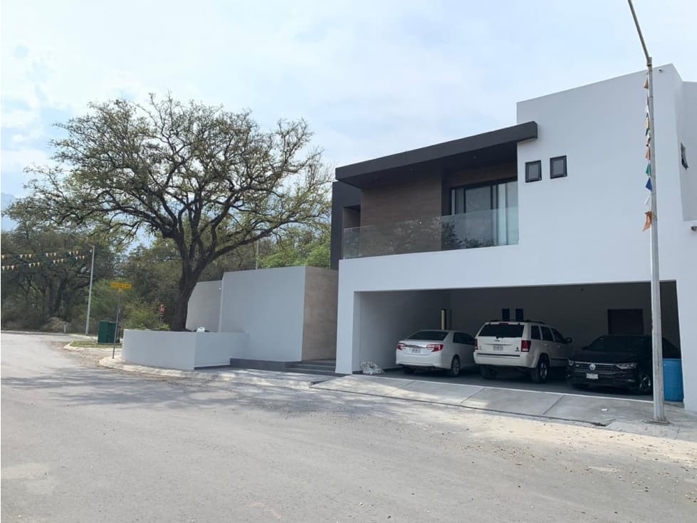 Casa Nueva en Bosques Residencial Barrial - 1