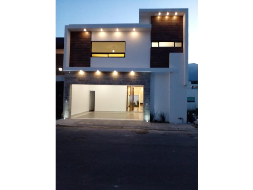 Estrena casa en Valle De Cristal. Carretera Nacional - 1