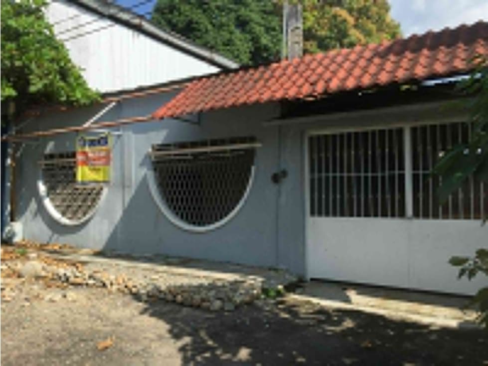 BODEGA EN RENTA COL. 5 DE FEBRERO TAPACHULA - 1