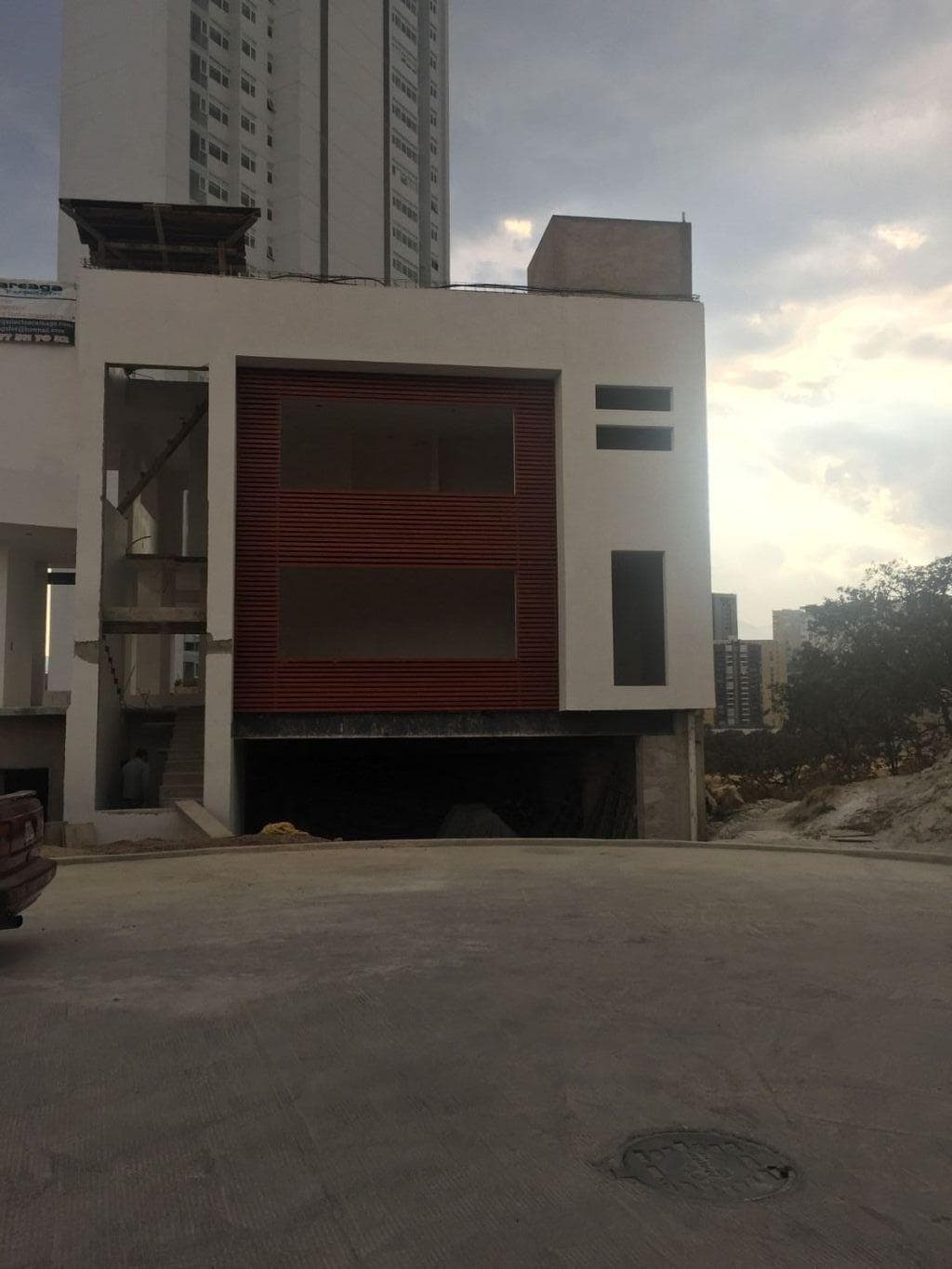 Casa en VENTA Av. Vista Real, Bosque Real - 1