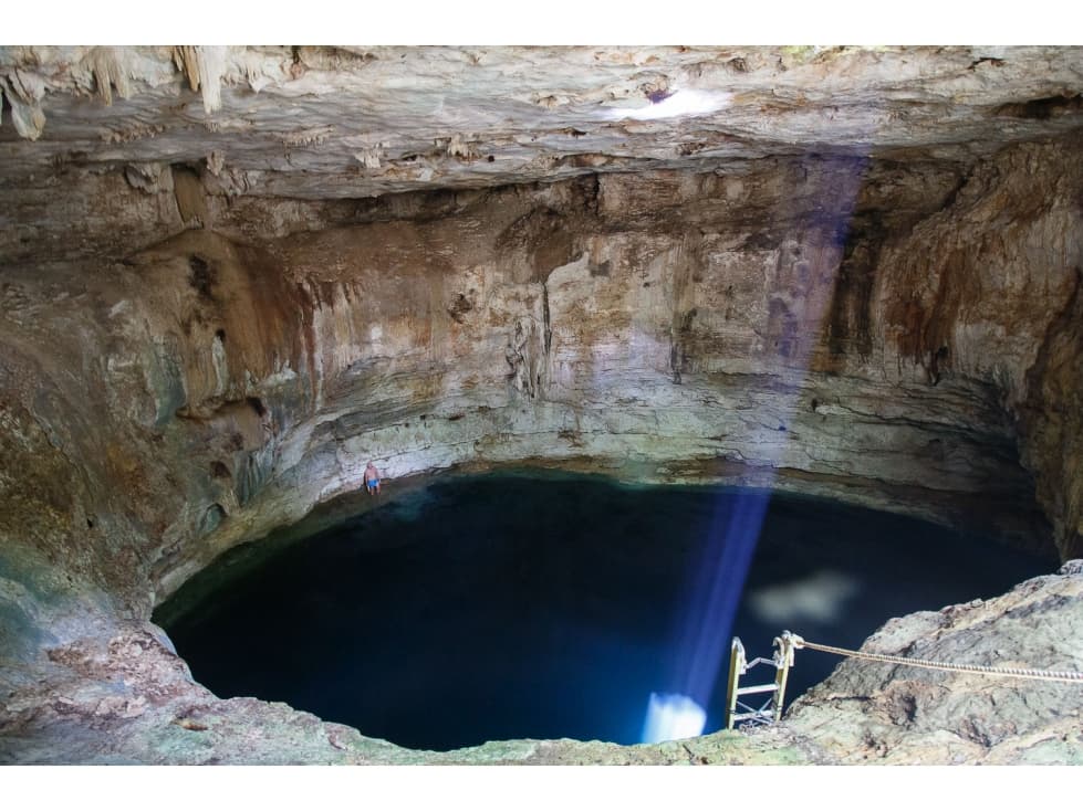 Cenote en venta cerca de Ek Balam - 1