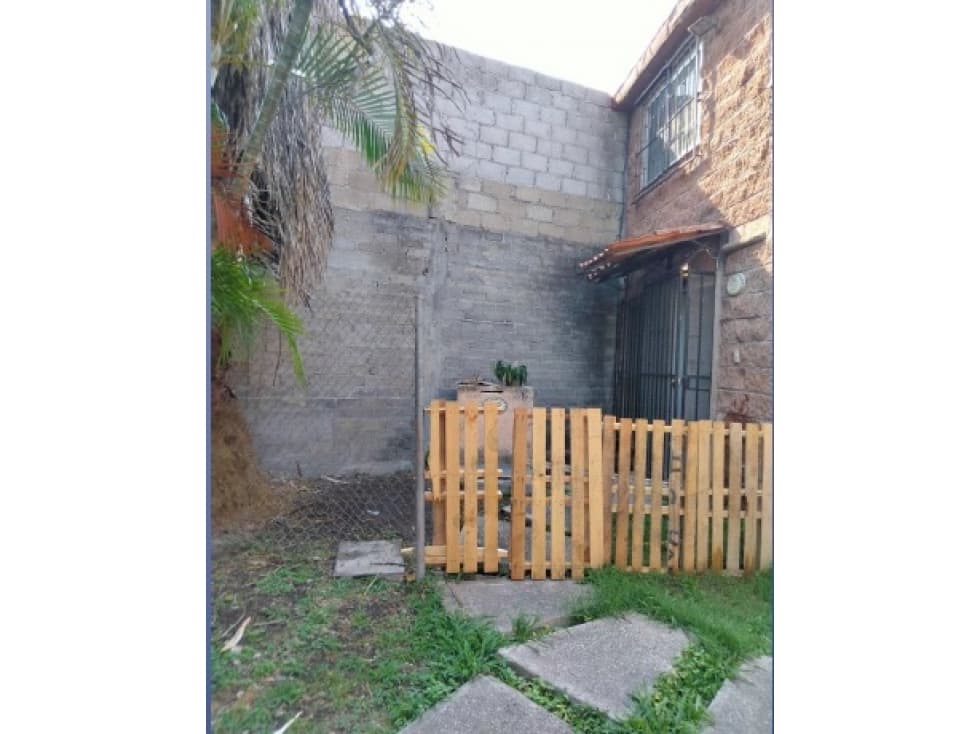 Venta de Casa en Condominio en Acolapa - 1