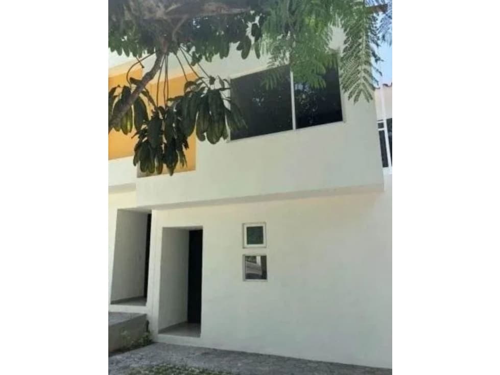 Venta de Casa en Condominio en Acapantzingo - 1
