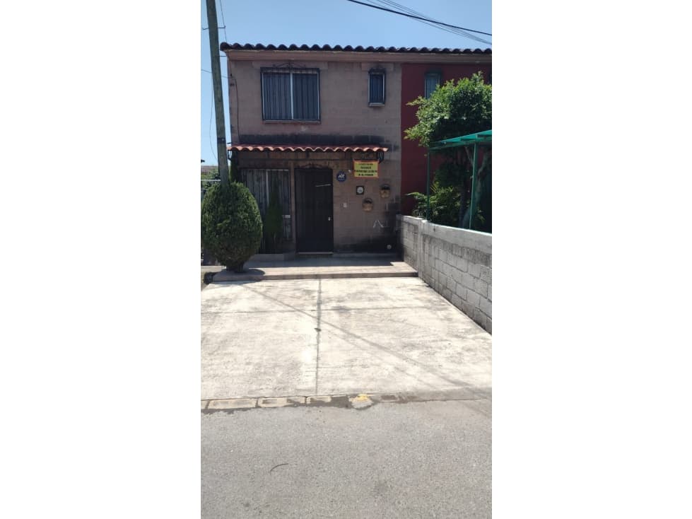 Venta de Casa en Condominio en Arcos de Jiutepec - 1