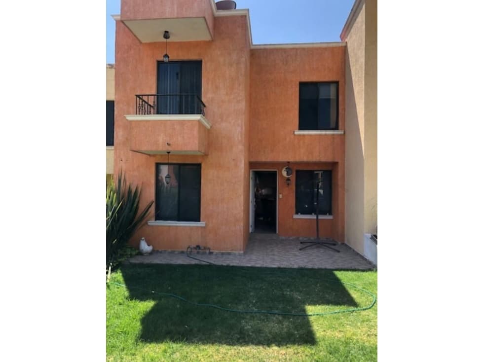 Venta de Casa en Condominio en Tzompantle - 1
