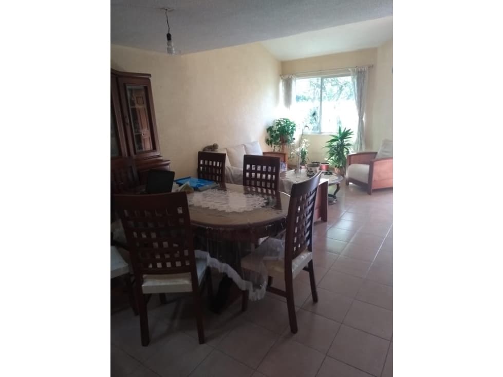 Venta de Casa en Condominio en el Centro de Jiutepec - 1