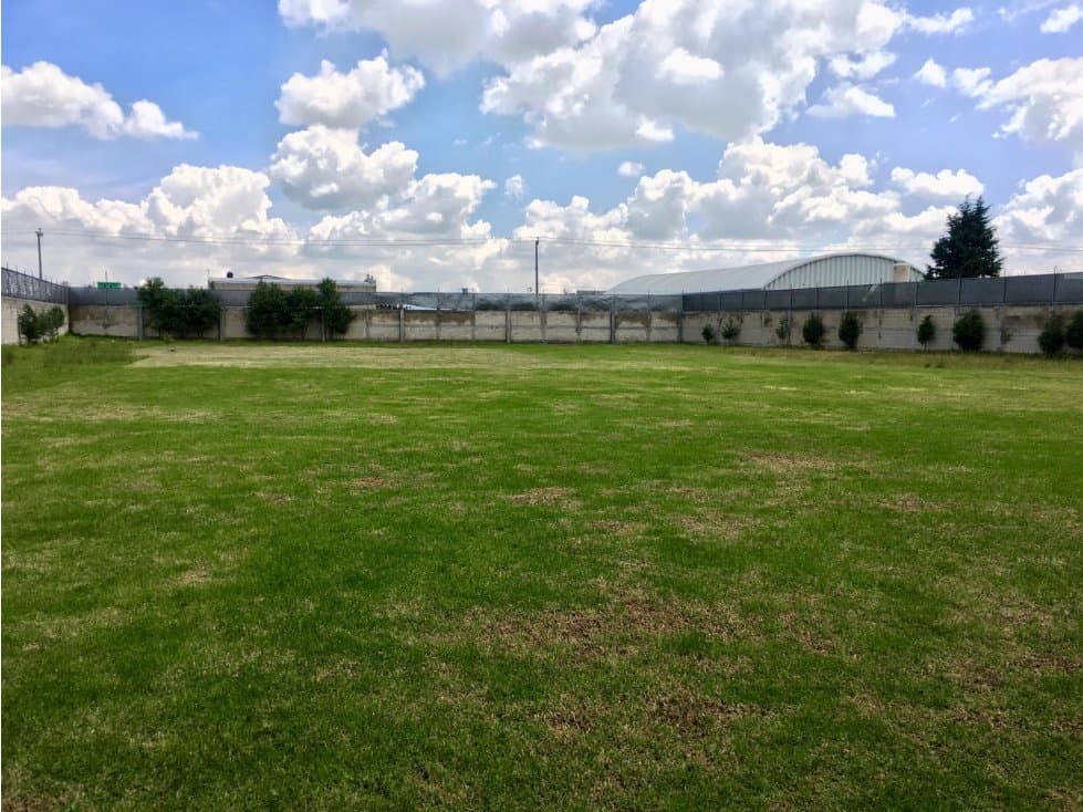Terreno en Venta en Toluca a 100m Blvd. Aeropuerto - 1