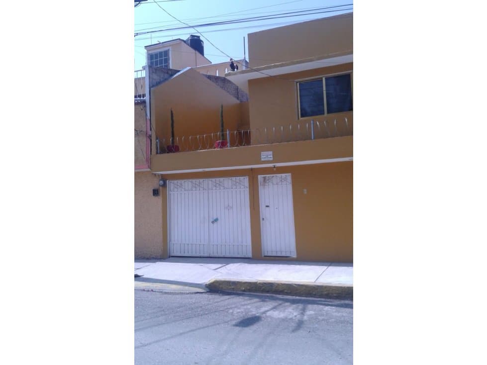 Gran Casa en Jardines de Morelos secc playas - 1